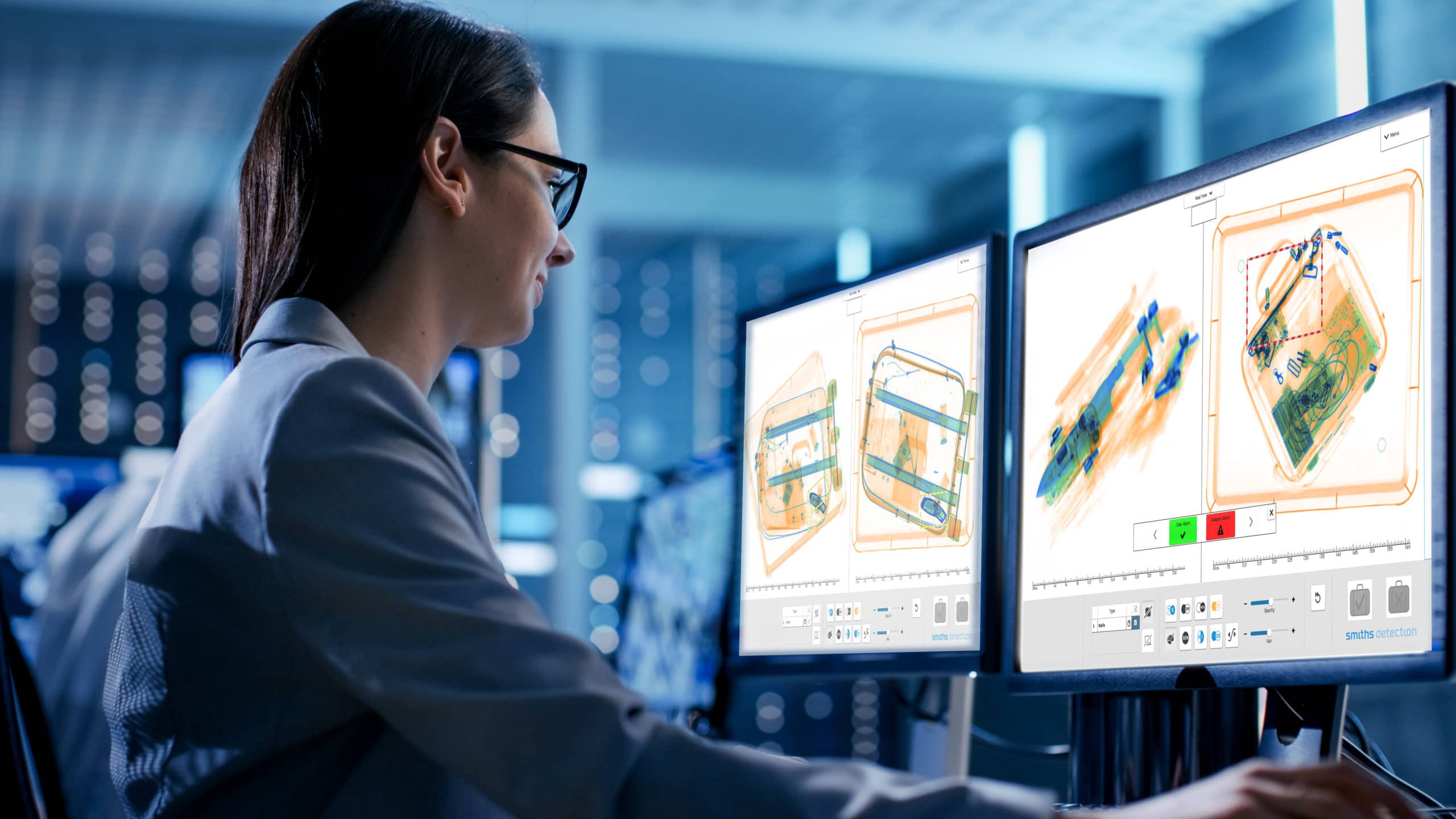 Detection Person Looking At X Ray Scanner Images