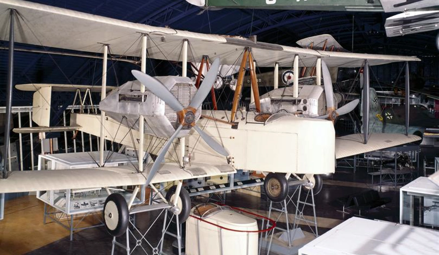 Smiths History 1919 Vickers Vimy Bomber